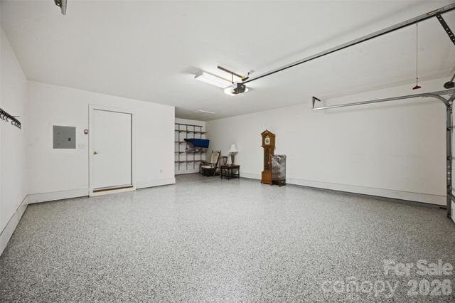 7424 Hurstbourne Green Drive, Charlotte, NC 28277