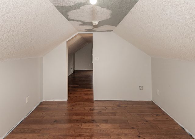 25199 182nd Street, Pleasant Valley, IA 52767