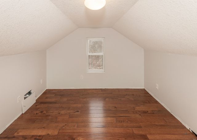 25199 182nd Street, Pleasant Valley, IA 52767