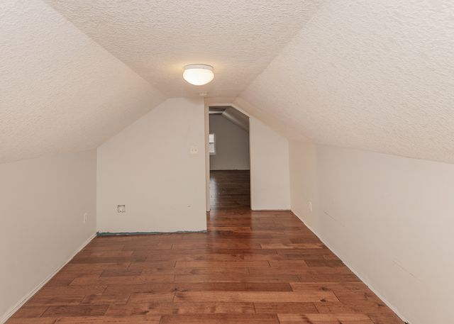 25199 182nd Street, Pleasant Valley, IA 52767