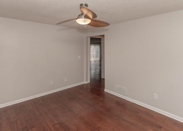 25199 182nd Street, Pleasant Valley, IA 52767