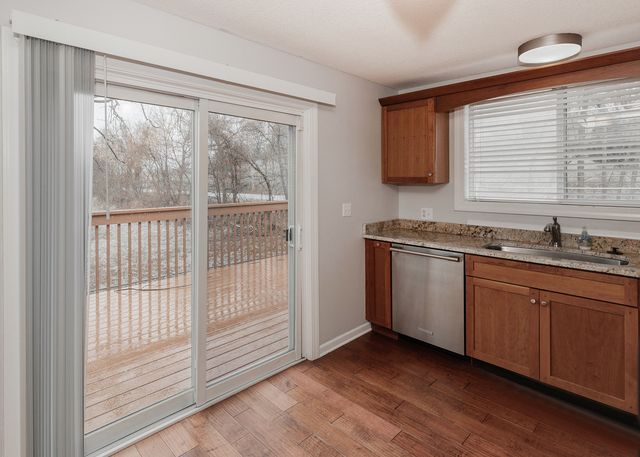 25199 182nd Street, Pleasant Valley, IA 52767