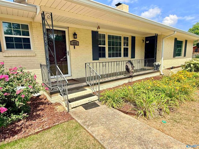 1711 Lydia Drive, Huntsville, AL 35816