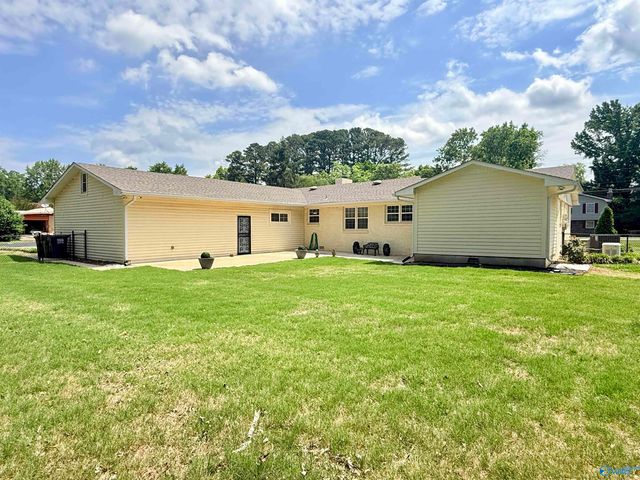 1711 Lydia Drive, Huntsville, AL 35816