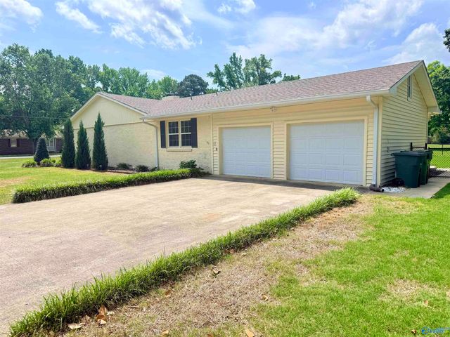 1711 Lydia Drive, Huntsville, AL 35816