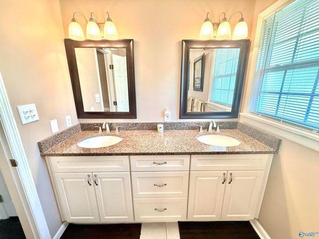 1711 Lydia Drive, Huntsville, AL 35816