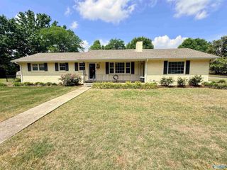 1711 Lydia Drive, Huntsville, AL 35816