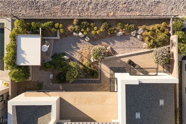 2180 Skyline Heights Lane, Henderson, NV 89052