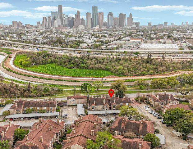 1860 White Oak Drive 245, Houston, TX 77009