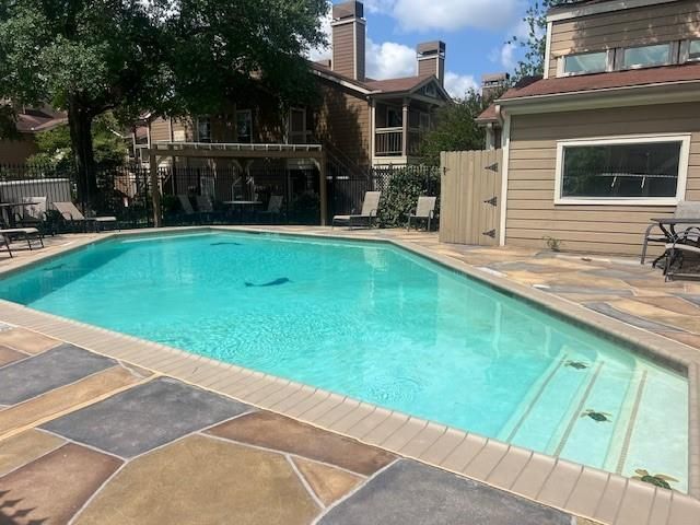 1860 White Oak Drive 245, Houston, TX 77009