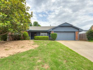 4004 N Shannon Avenue, Bethany, OK 73008