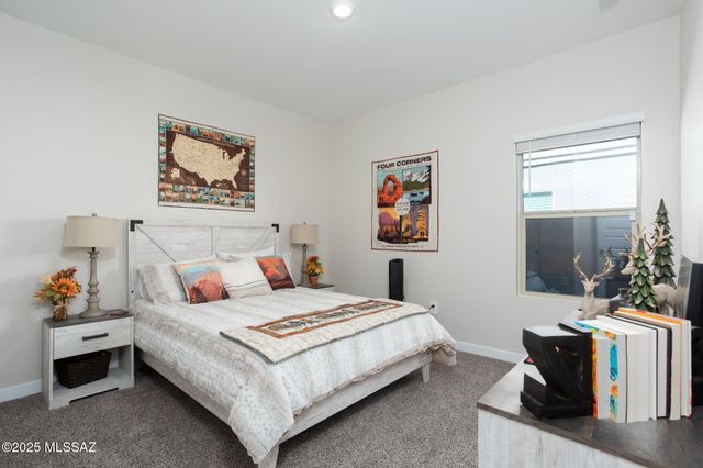 12871 E Joffroy Drive, Vail, AZ 85641