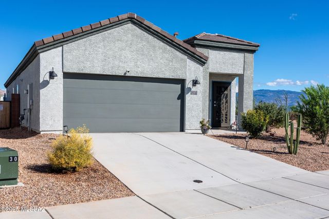 12871 E Joffroy Drive, Vail, AZ 85641