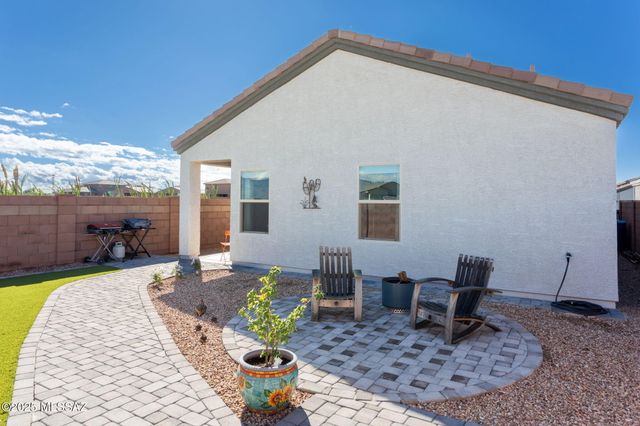 12871 E Joffroy Drive, Vail, AZ 85641