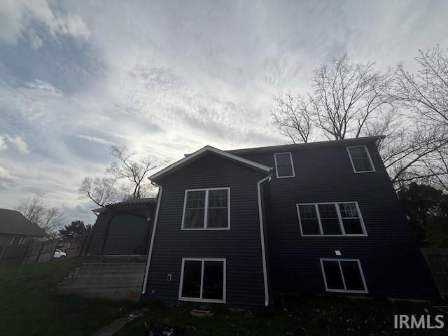 53388 Wallace Lane, South Bend, IN 46635