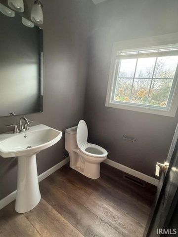 53388 Wallace Lane, South Bend, IN 46635