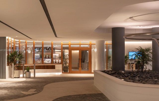 3900 Alton Road 502, Miami Beach, FL 33140