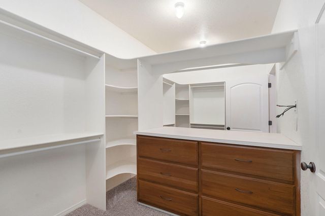 2001 N 7th Avenue, Ozark, MO 65721
