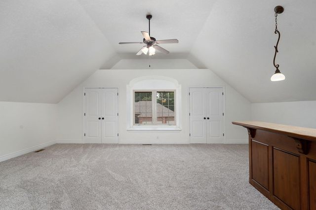 2001 N 7th Avenue, Ozark, MO 65721