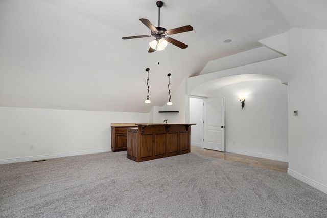 2001 N 7th Avenue, Ozark, MO 65721