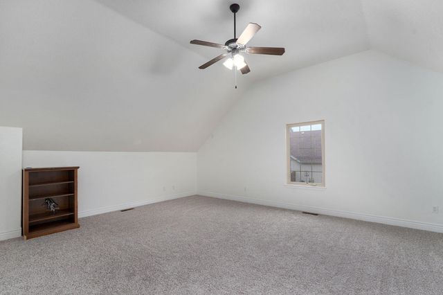 2001 N 7th Avenue, Ozark, MO 65721