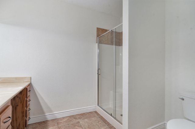 2001 N 7th Avenue, Ozark, MO 65721