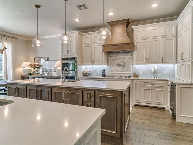 1905 Treviso Court, Edmond, OK 73034