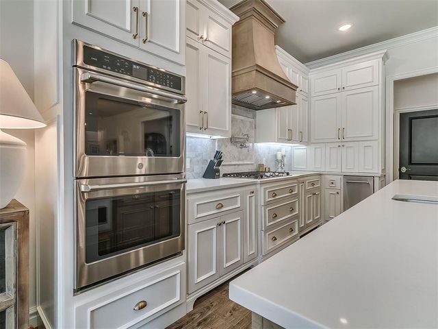 1905 Treviso Court, Edmond, OK 73034