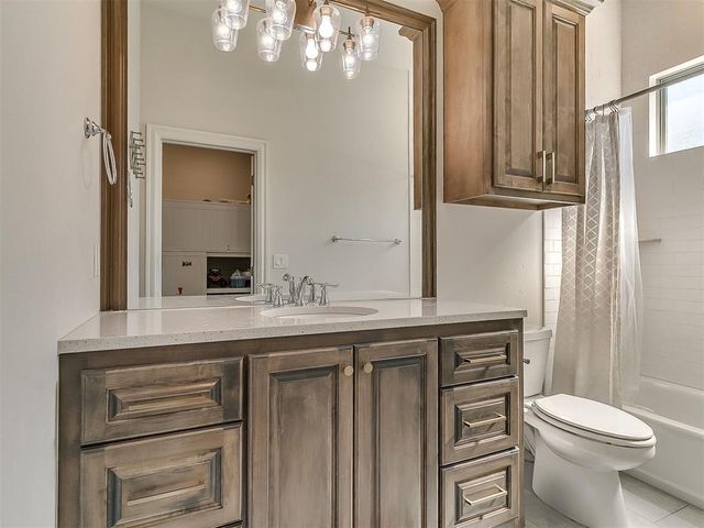 1905 Treviso Court, Edmond, OK 73034