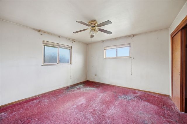 4104 Burnsire Dr, Irwin, PA 15642
