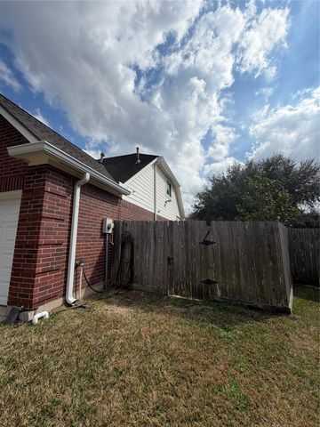 1242 Cambrian Park Court, Sugar Land, TX 77479