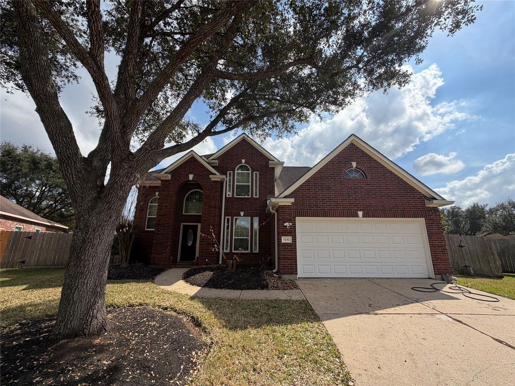 1242 Cambrian Park Court, Sugar Land, TX 77479
