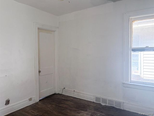 4031 Garland Street, Detroit, MI 48214