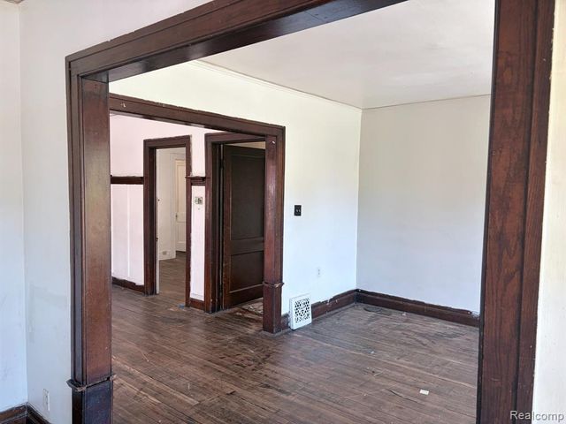 4031 Garland Street, Detroit, MI 48214