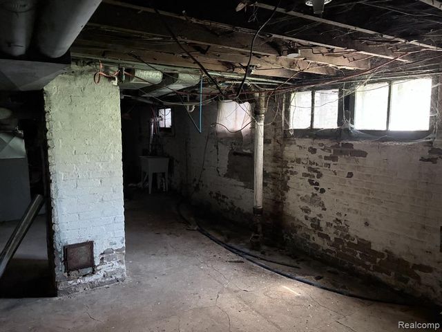 4031 Garland Street, Detroit, MI 48214