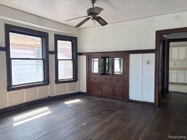 4031 Garland Street, Detroit, MI 48214