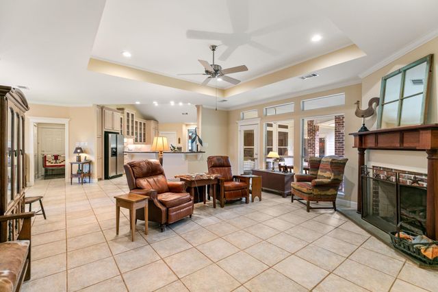 535 Hunters Creek Way, Hockley, TX 77447