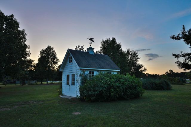 535 Hunters Creek Way, Hockley, TX 77447