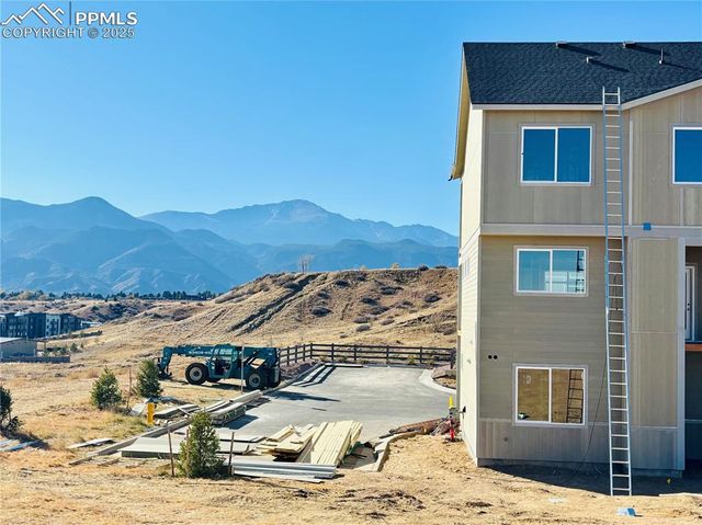 705 Belleza View, Colorado Springs, CO 80907