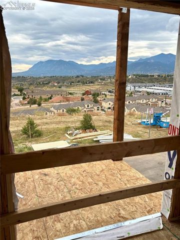 705 Belleza View, Colorado Springs, CO 80907