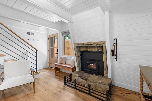 18 Oriole Drive, White, GA 30184