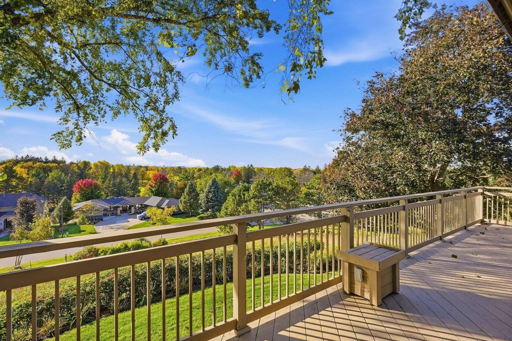 818 Mayflower Court, Northfield, MN 55057 — photo 5