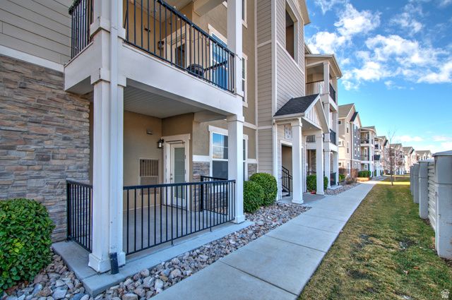 34 W SILVER SPRINGS DR, Vineyard, UT 84059