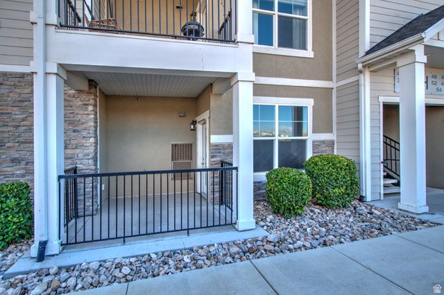 34 W SILVER SPRINGS DR, Vineyard, UT 84059