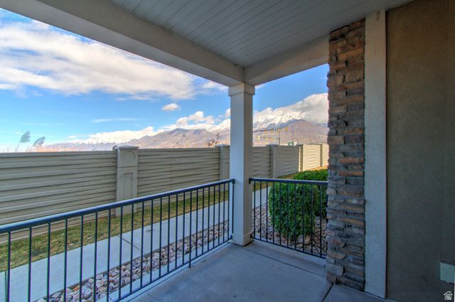 34 W SILVER SPRINGS DR, Vineyard, UT 84059