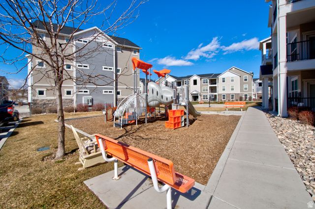 34 W SILVER SPRINGS DR, Vineyard, UT 84059