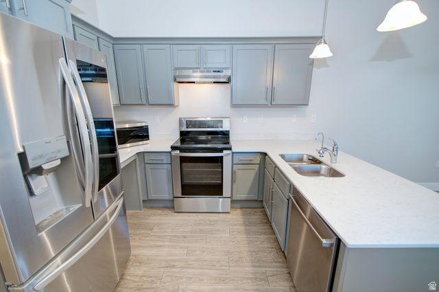 34 W SILVER SPRINGS DR, Vineyard, UT 84059