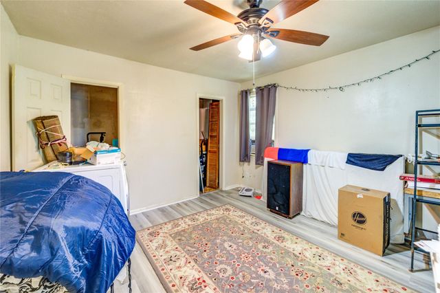 6387 Oak Knoll Road, Montgomery, TX 77316