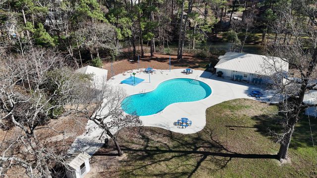 6387 Oak Knoll Road, Montgomery, TX 77316