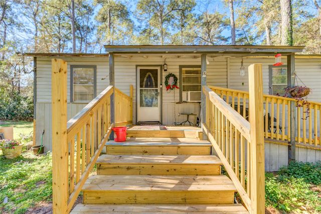 6387 Oak Knoll Road, Montgomery, TX 77316